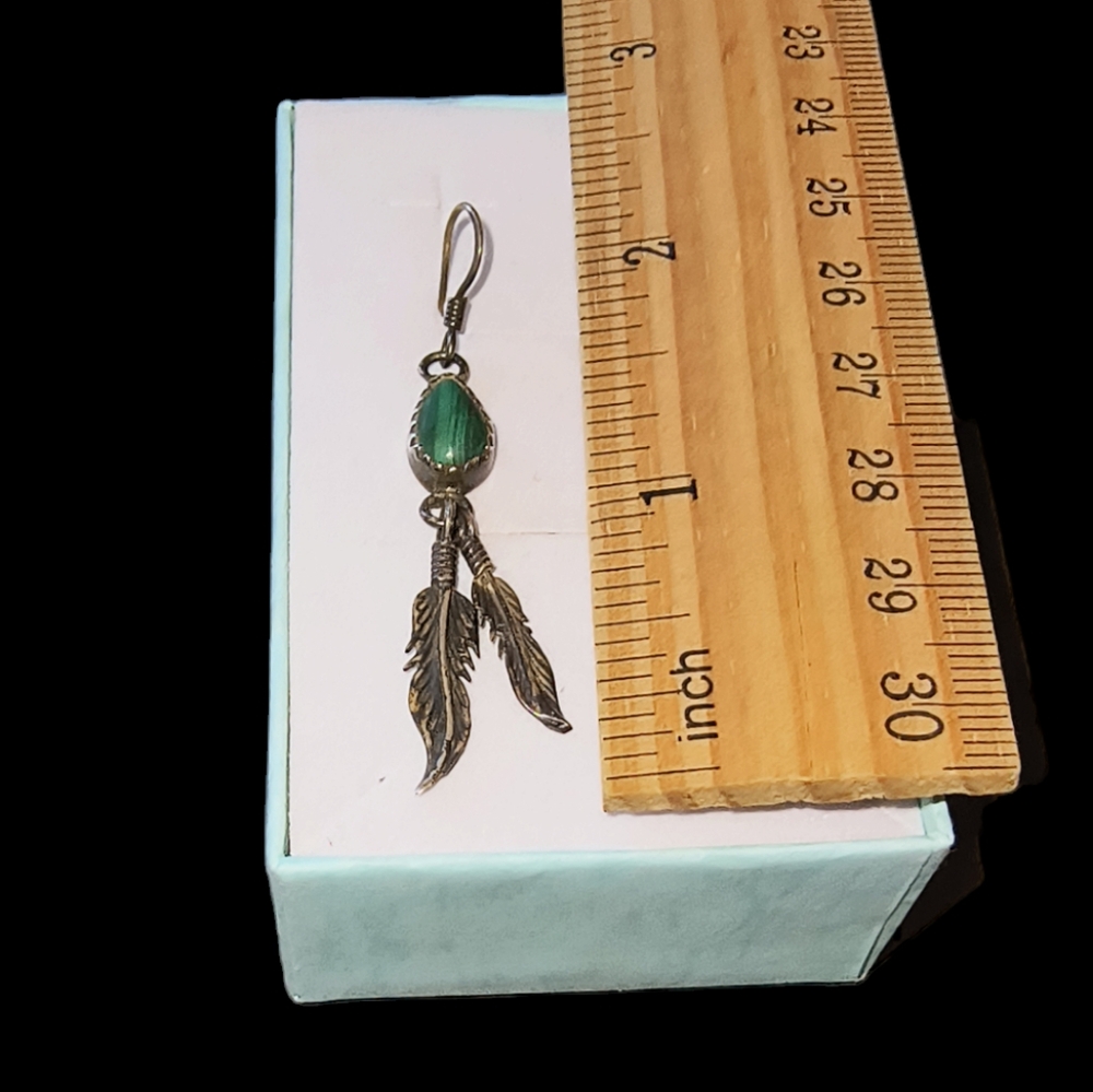 Vintage Running Bear Native American Malachite & Sterling Silver Earrings - Picture 3 of 9
